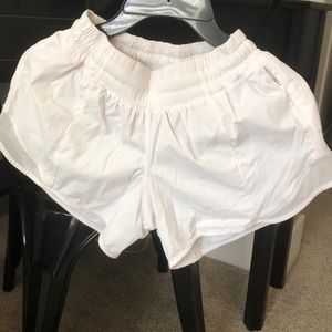 Hotty Hot short II *Long 2 - White